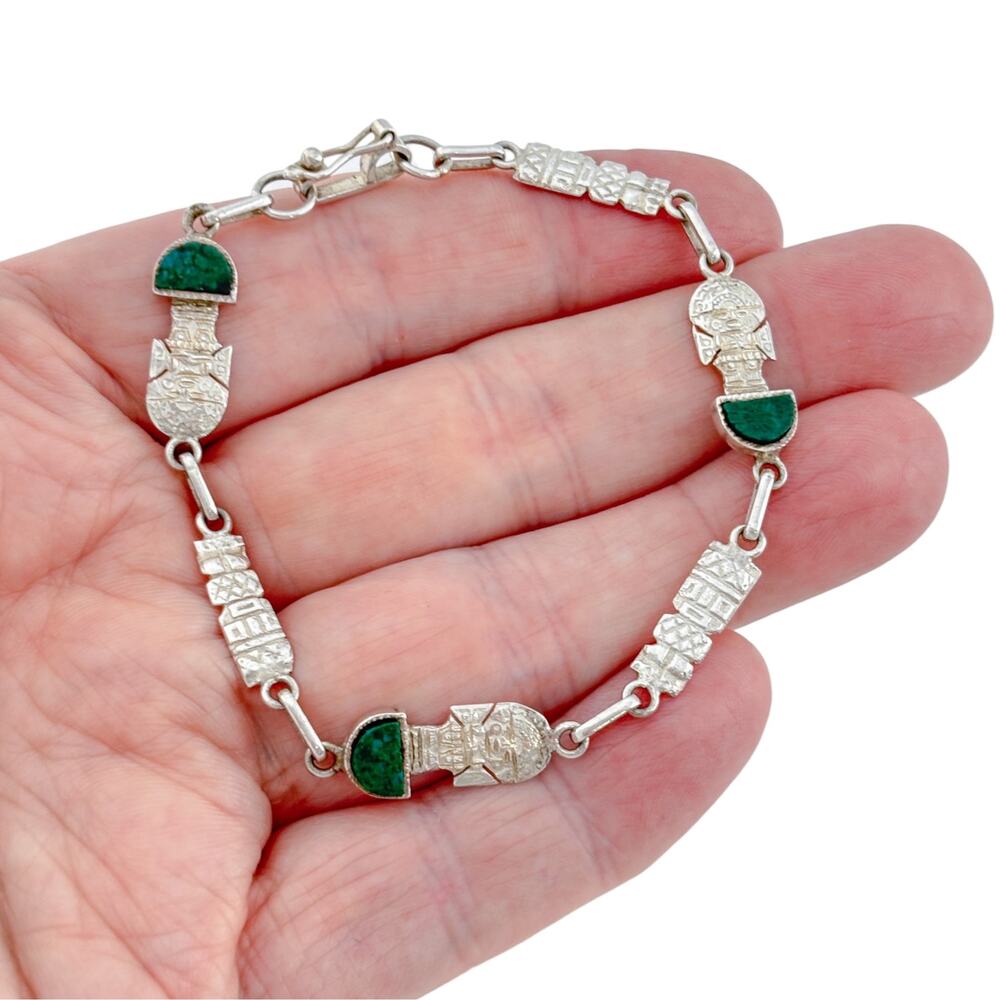 950 Silver Peruvian Figural Link Bracelet with Green Stone Cabochons 7.25 inch